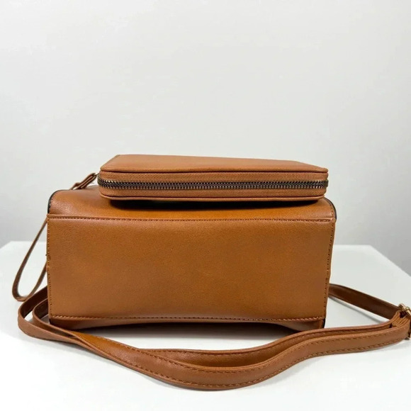 NWT Handbag 2-in-1 Satchel Wallet - Picture 4 of 11